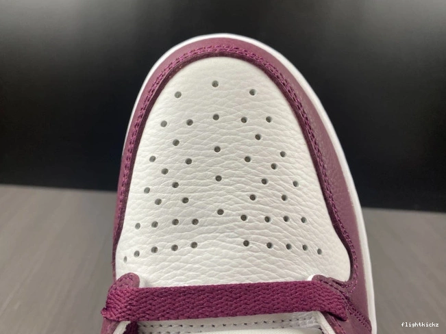 1 Bordeaux Jordan Air 555088-611 OG High 0824